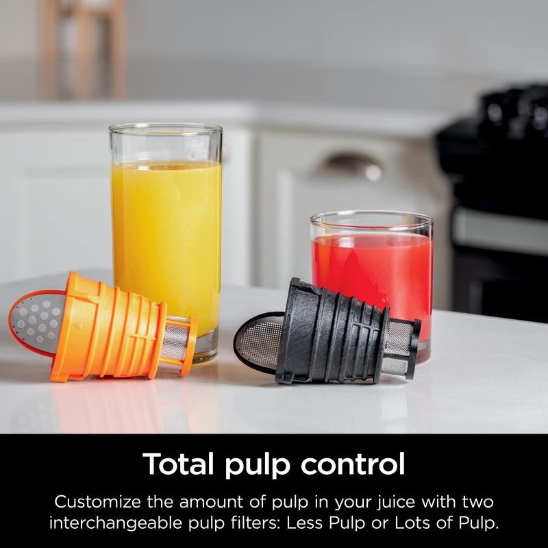 Extra-large 700ml jug and 1L pulp container